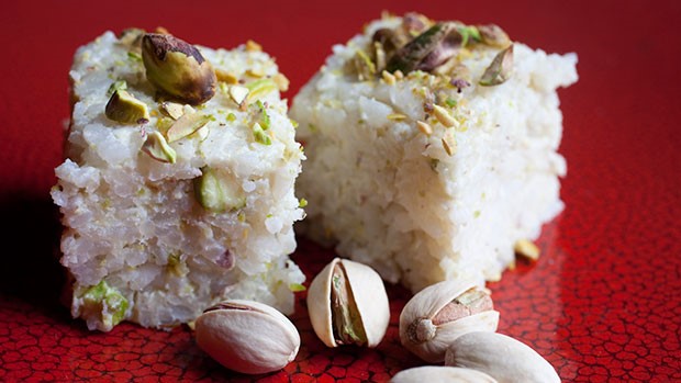 Pistachio Rice Cakes 