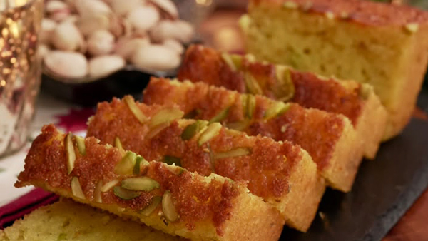 SUJI PISTA CAKE