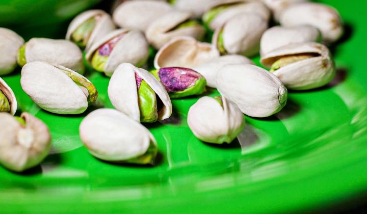 American-pistachios-header