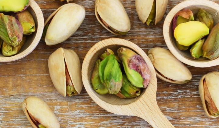 American-pistachios-header-04