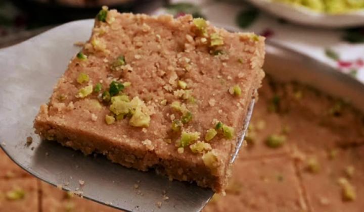 Pista Sukhdi by Chef Meghna Kamdar